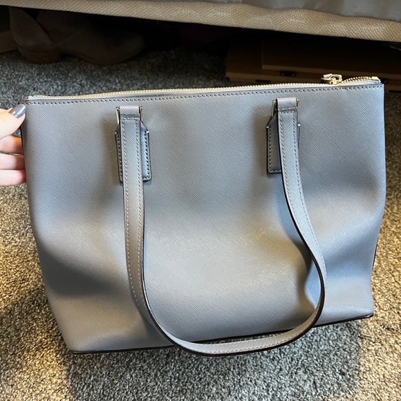 Kate Spade Medium Tote - Picture 4 of 9